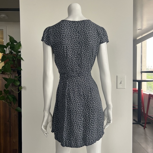Brandy Melville Robbie Wrap Dress - Picture 3 of 7